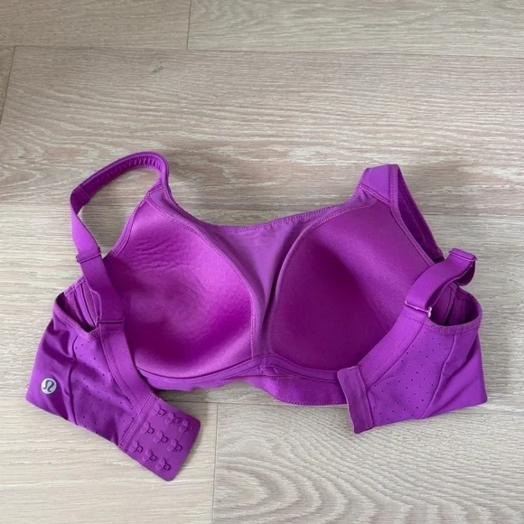 Lululemon High Support Bra - Picture 3 of 7